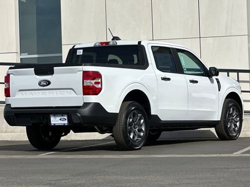 New 2026 Ford Maverick XLT w/ XLT Luxury Package FWD image 3