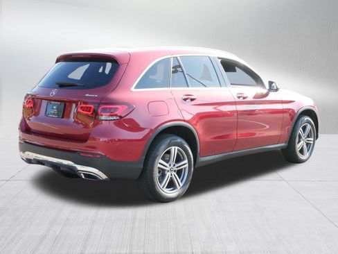 Used 2022 Mercedes-Benz GLC 300 4MATIC image 7