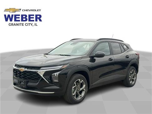 New 2026 Chevrolet Trax LT w/ Sunroof Package image 1
