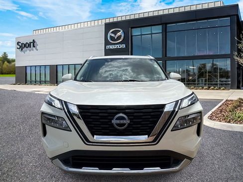Used 2023 Nissan Rogue Platinum w/ Platinum Premium Package FWD image 9