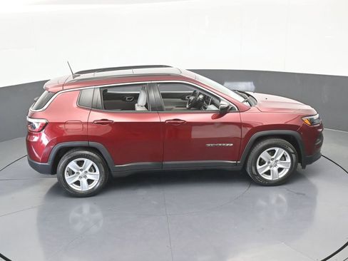 Used 2022 Jeep Compass Latitude w/ Sun and Sound Group image 52