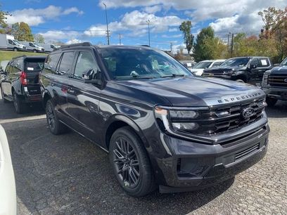 New 2025 Ford Expedition Platinum w/ Stealth Performance Package