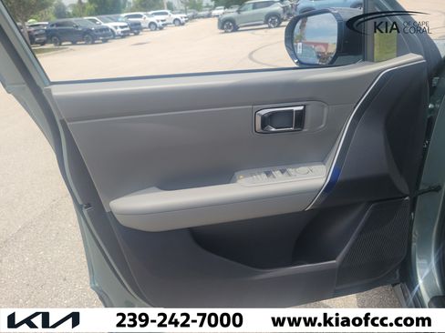New 2027 Kia Seltos S FWD image 24