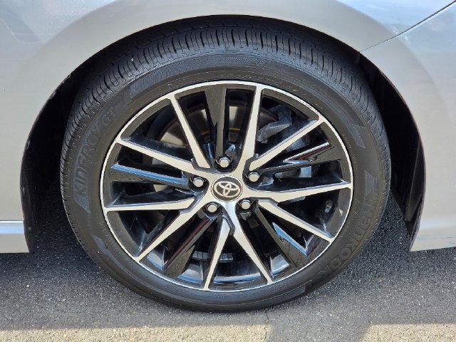 Used 2024 Toyota Camry SE w/ Cold Weather Package AWD/4WD image 9