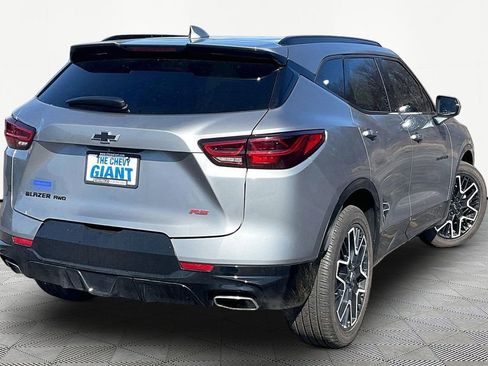 Used 2023 Chevrolet Blazer RS w/ Enhanced Convenience Package image 7