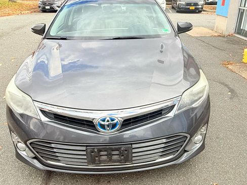 Used 2013 Toyota Avalon XLE Premium image 16