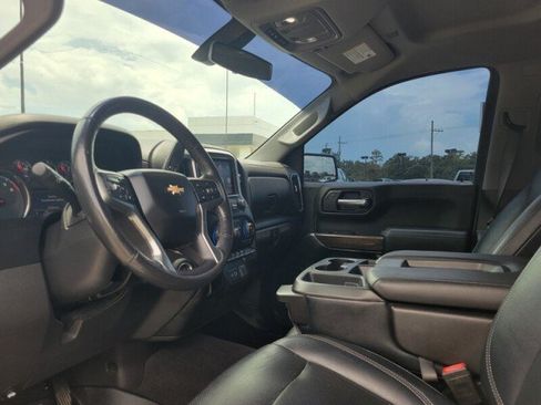 Used 2019 Chevrolet Silverado 1500 LT w/ Texas Edition RWD image 11