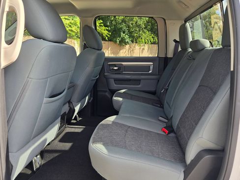 Used 2015 RAM 1500 Lone Star RWD image 14