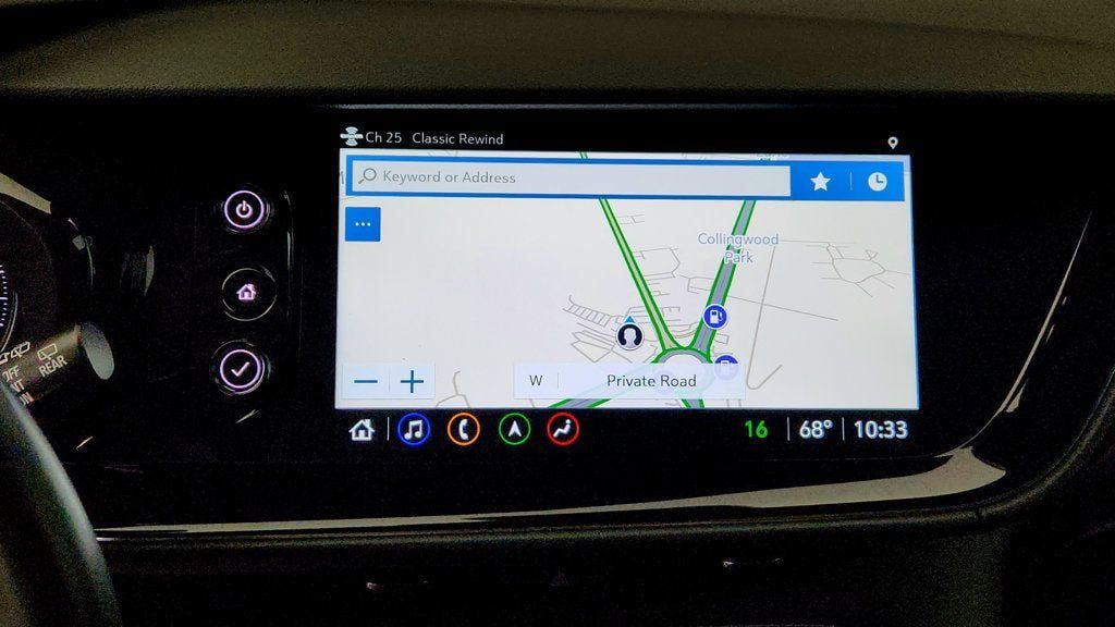 Used 2023 Buick Envision Avenir FWD image 19