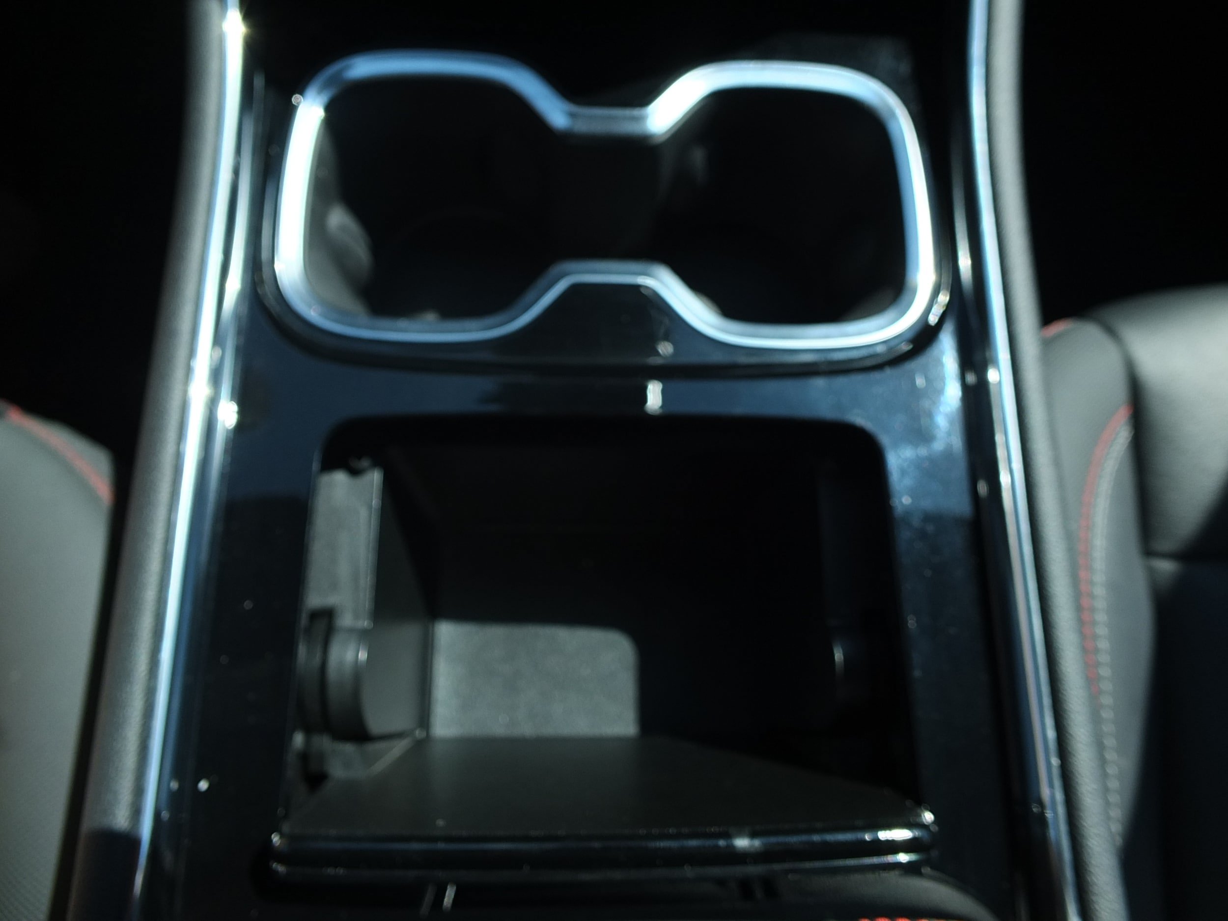 Used 2025 Chevrolet Traverse RS w/ LPO, Floor Liner Package FWD image 27