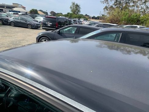 Used 2018 BMW i3 w/ Range Extender RWD image 9