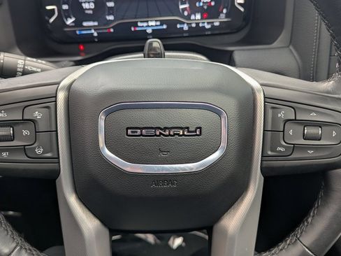 Certified 2024 GMC Yukon Denali w/ Advanced Technology Package image 5