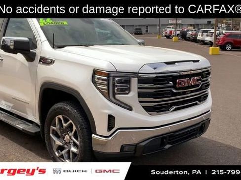 Certified 2022 GMC Sierra 1500 SLT w/ SLT Premium Plus Package AWD/4WD image 2