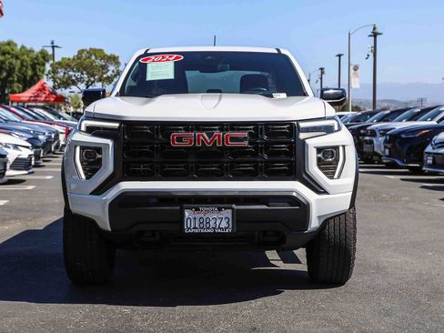 Used 2024 GMC Canyon Elevation RWD image 2