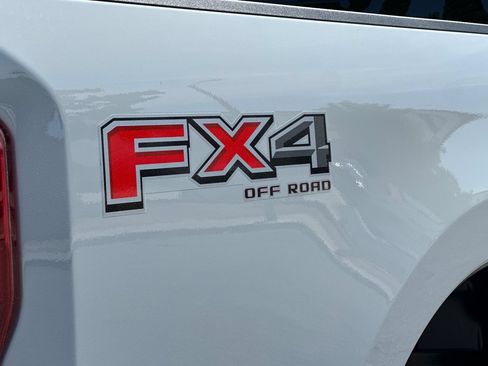 New 2026 Ford F250 Platinum AWD/4WD image 26