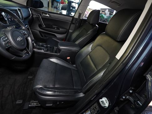 Used 2018 Kia Sportage EX FWD image 11