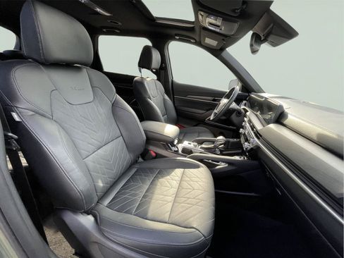 Used 2024 Kia Telluride EX X-Line AWD/4WD image 21