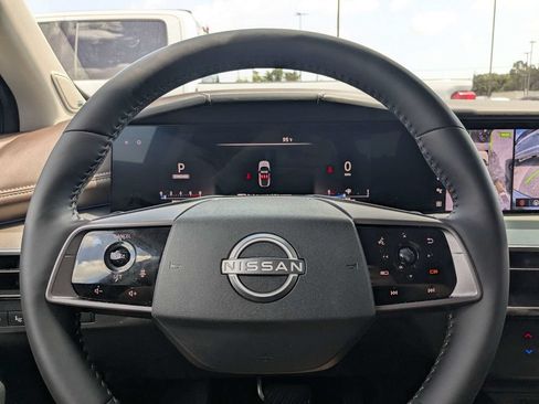 Used 2025 Nissan Murano Platinum w/ Cargo Package AWD/4WD image 22