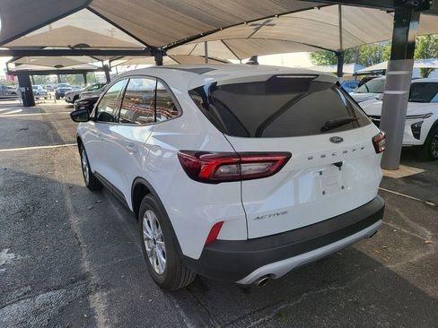 Used 2025 Ford Escape Active FWD image 9