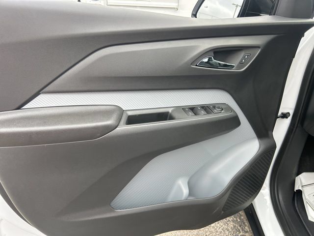 New 2027 Chevrolet Bolt RS FWD image 11