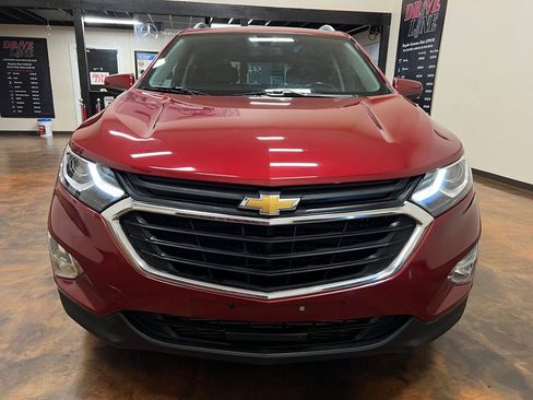 Used 2018 Chevrolet Equinox LT image 4