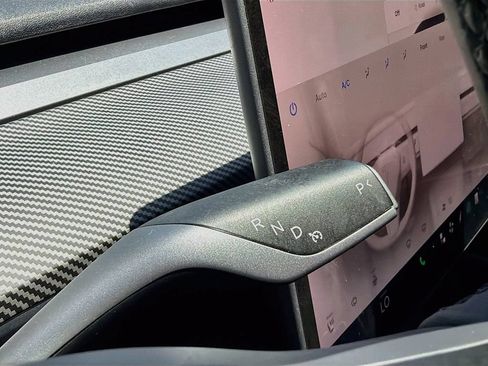 Used 2023 Tesla Model 3 Performance AWD/4WD image 16