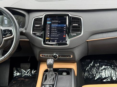 Certified 2022 Volvo XC90 T6 Inscription w/ Advanced Package AWD/4WD image 15