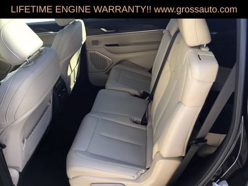 Used 2024 Jeep Grand Cherokee L Limited w/ Luxury Tech Group II AWD/4WD image 19