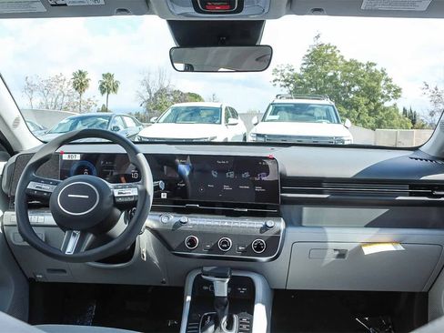 New 2026 Hyundai Kona SE image 17