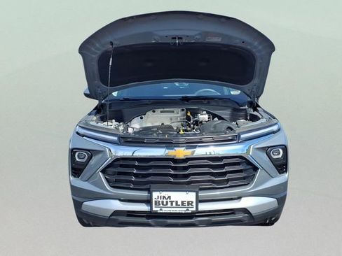 Used 2025 Chevrolet TrailBlazer LT image 23