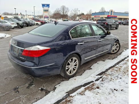 Used 2010 Hyundai Genesis 4.6 w/ Technology Pkg 5 image 4