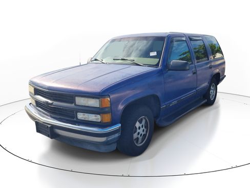 Used 1995 Chevrolet Tahoe 2WD image 3
