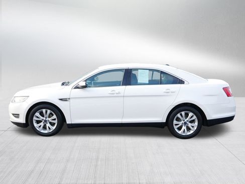 Used 2011 Ford Taurus SEL w/ 201A Rapid Spec Order Code image 4