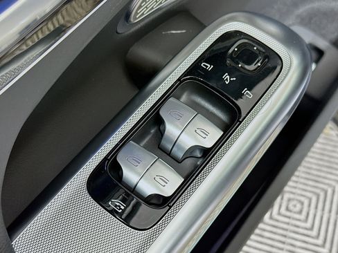 New 2026 Mercedes-Benz E 350 4MATIC Sedan image 18