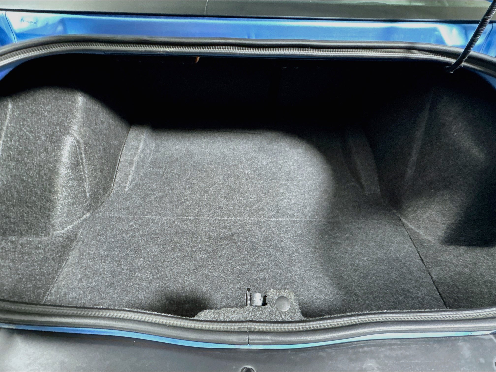Used 2015 Dodge Challenger SXT Plus RWD image 26