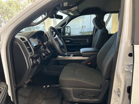 Used 2025 RAM 3500 Big Horn AWD/4WD image 6