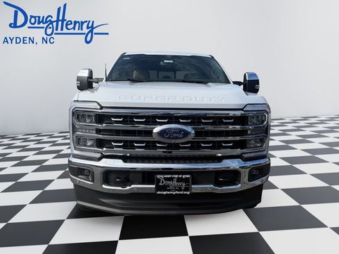 New 2026 Ford F250 Lariat w/ Lariat Ultimate Package AWD/4WD image 15