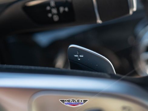 Used 2018 Mercedes-Benz S 560 Sedan w/ AMG Line Exterior image 26