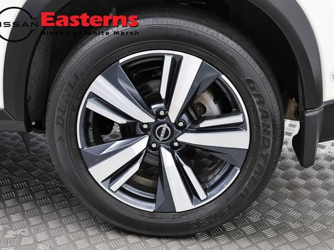 Used 2023 Nissan Rogue SL w/ SL Premium Package AWD/4WD image 27