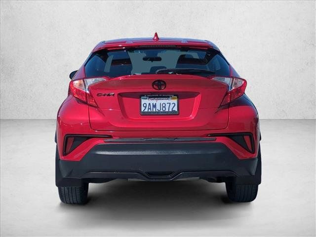 Used 2021 Toyota C-HR XLE FWD image 7