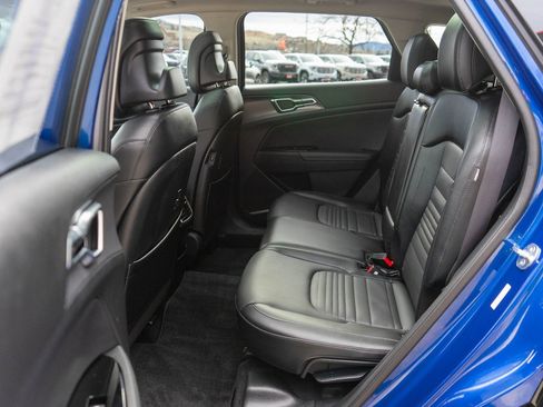 Certified 2025 Kia Sportage SX image 14