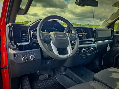 New 2026 GMC Sierra 3500 SLE w/ SLE Value Package AWD/4WD image 15