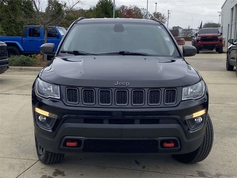 Used 2020 Jeep Compass Trailhawk image 37