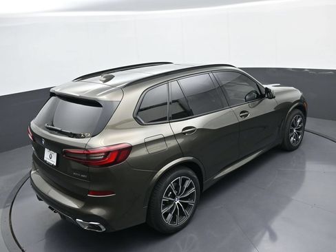 Used 2023 BMW X5 xDrive40i w/ M Sport Package AWD/4WD image 36