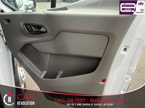 Used 2021 Ford Transit 150 Low Roof AWD image 28