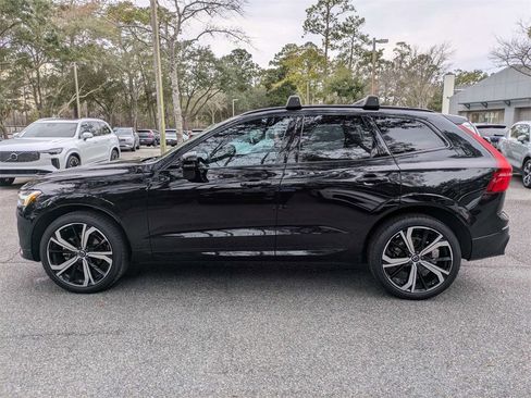 Certified 2023 Volvo XC60 B5 Ultimate w/ Climate Package image 7