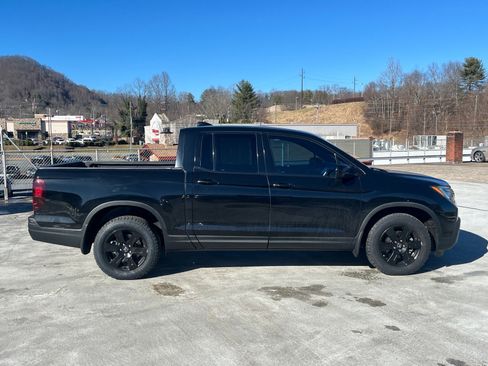 Used 2019 Honda Ridgeline Black Edition image 2