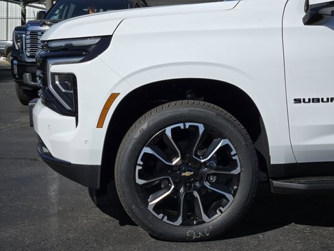 New 2026 Chevrolet Suburban RST w/ Comfort Package image 5