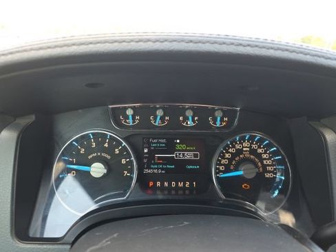 Used 2013 Ford F150 Lariat AWD/4WD image 16