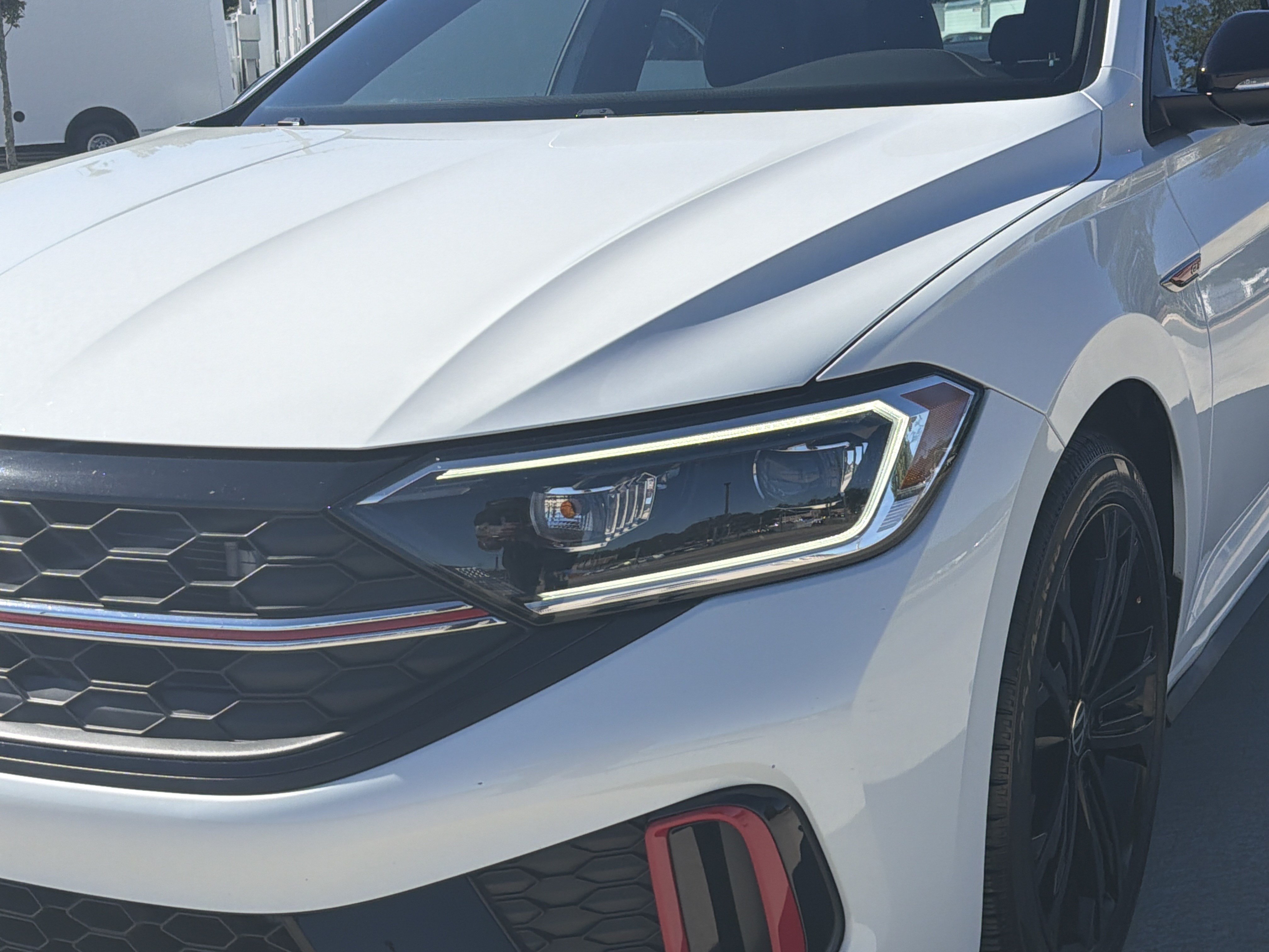 Used 2022 Volkswagen Jetta GLI Autobahn FWD image 6